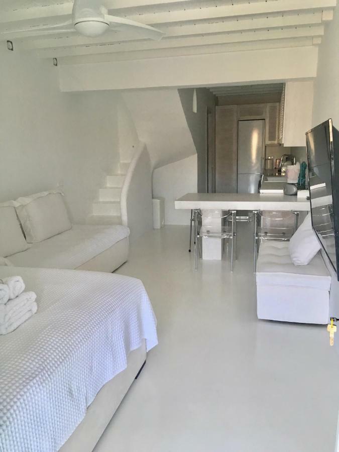 Luxury White Maisonette Villa